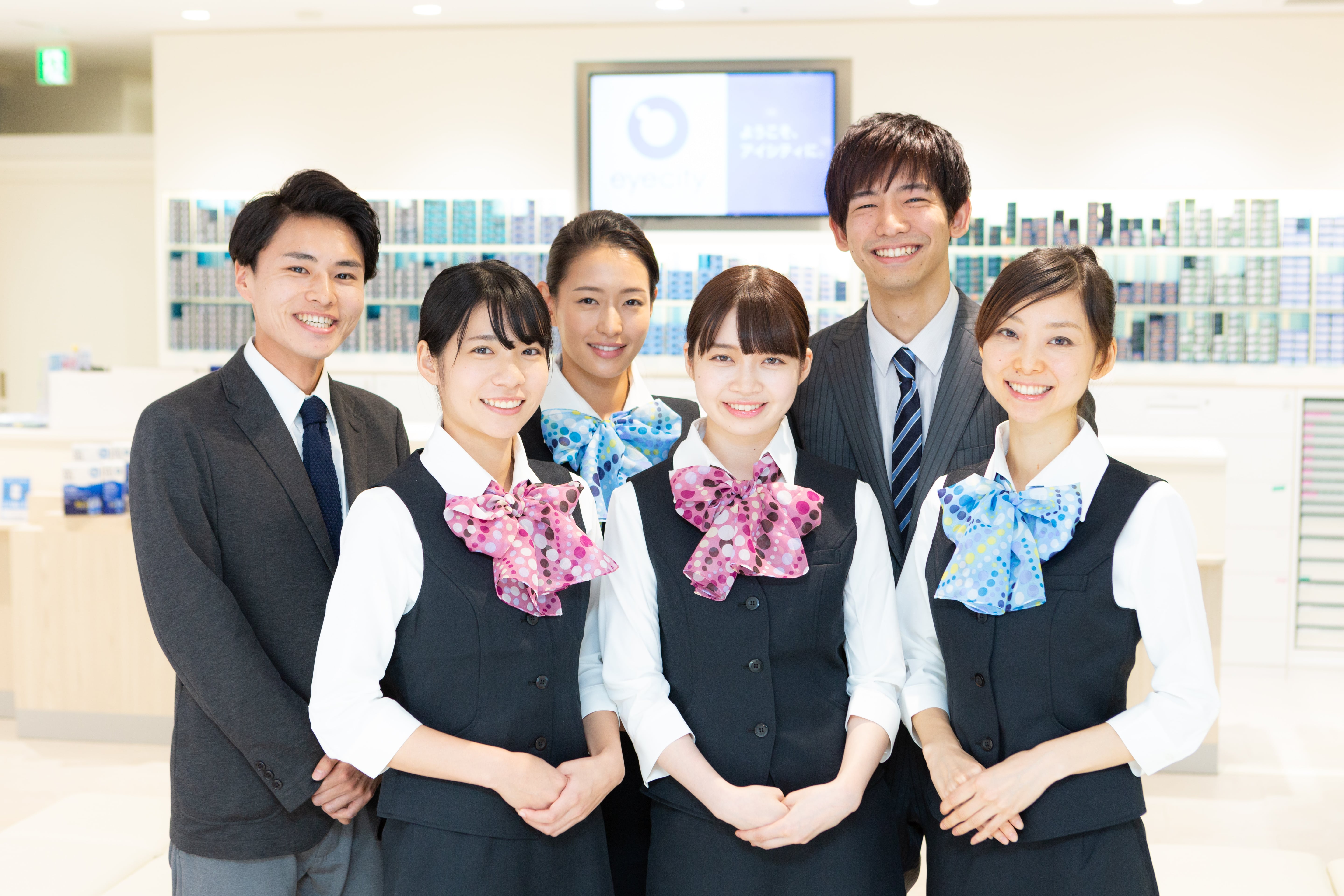 ♪ Sales Staff (No Experience is Welcomed!) ♪