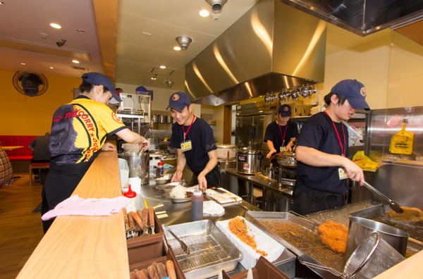 |株式{かぶしき}|会社{がいしゃ}ゴーゴーカレーグループの8122の求人画像-2