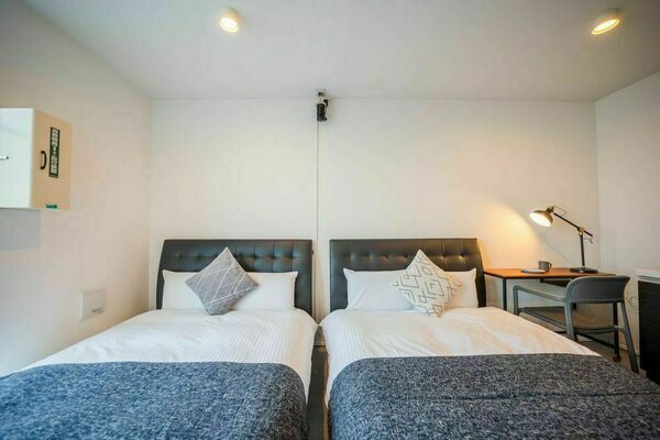 SQUEEZEの11895的招聘影像-2