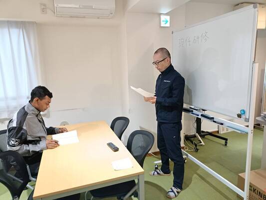 CREST HILLS PARTNERS의 17957 채용 정보 이미지-4