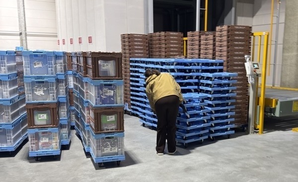 Hình ảnh công việc của 19087 tại S-TAFF Co., Ltd.-3