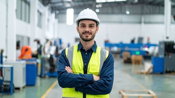 株式会社アイエーイーの19187の求人画像-1