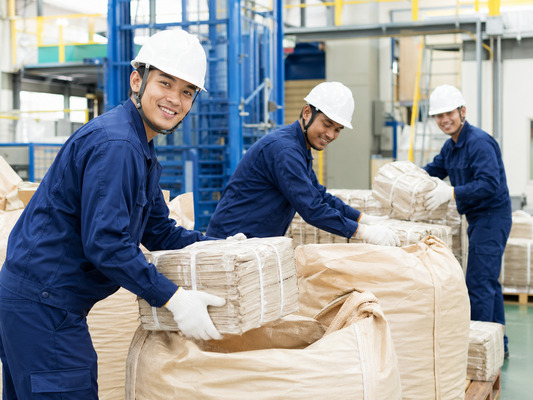 |株式{かぶしき}|会社{がいしゃ}グーモットスタッフの17991の求人画像-0