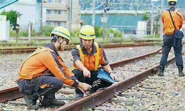 Aisin Kensetsu Kogyo | Railway Track Maintenance Work | Guidable Jobs